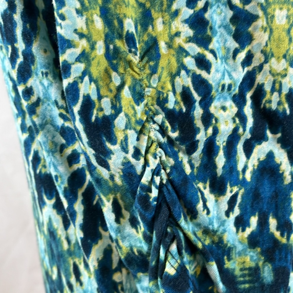 Chico's Abstract Ikat Geometric Tunic Top 1 Medium - Picture 3 of 5